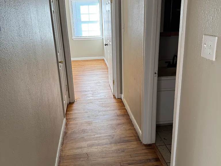 3725 Avenue V — Photo 20