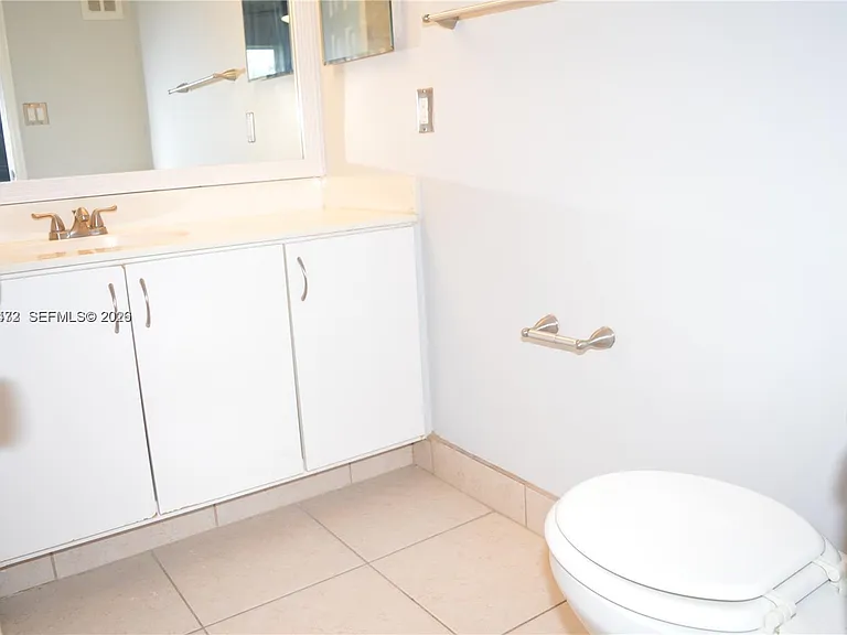 9 NE 19th Ct #204C — Photo 9