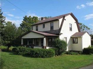 2806 Old Butler Rd, New Castle, PA 16101