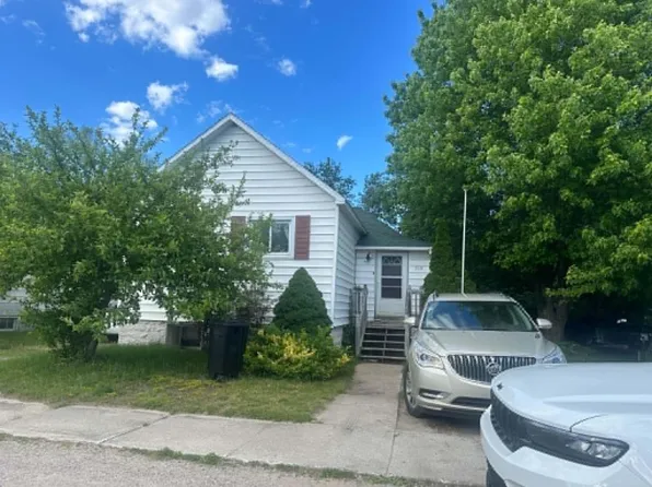 315 Cavanaugh St, Alpena, MI 49707