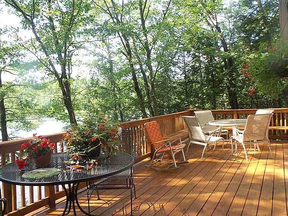 2nd image of 218 Putnam Mountain Way
