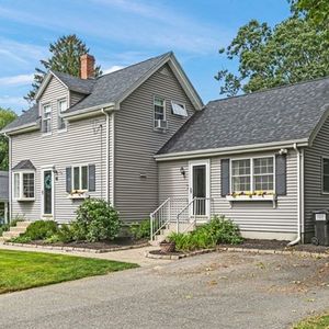 322 Commonwealth Ave, North Attleboro, MA, 02763