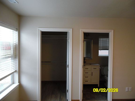 2nd image of 2340 W McAndrews Rd