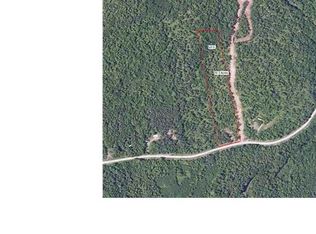 4 Parkman Rd, Wellington, ME 04942