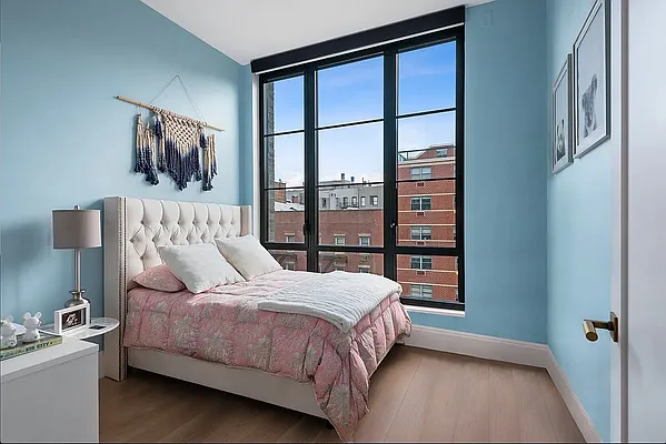 Rented by Compass | media 22