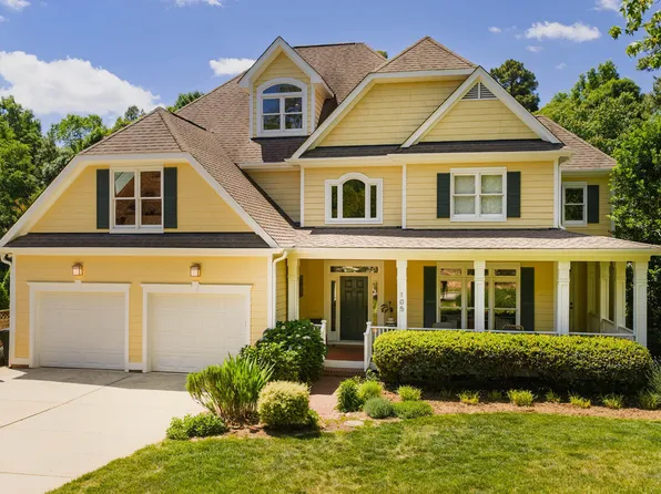 105 Blue Granite Ct, Chapel Hill, NC 27514
