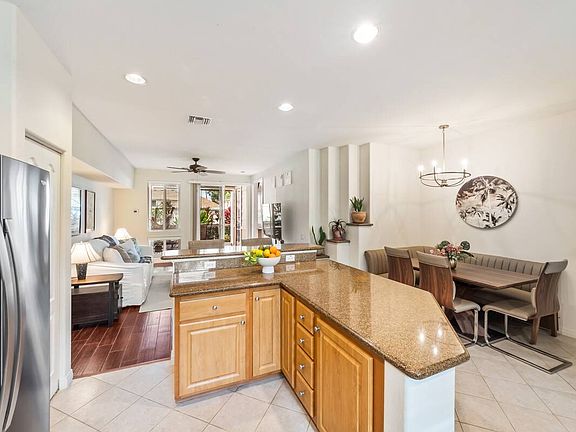 3rd image of 75-5919 Alii Dr APT Q3