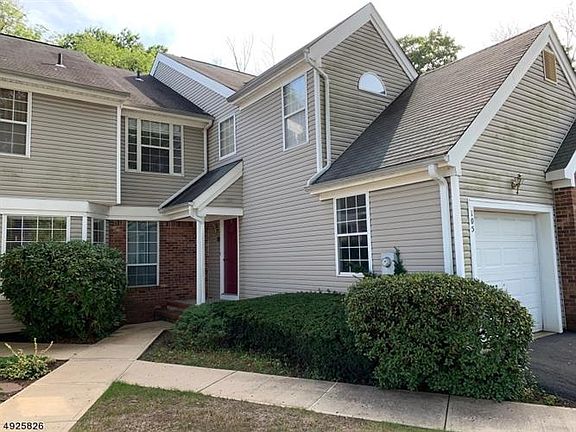 2nd image of 105 Sorrel Ct