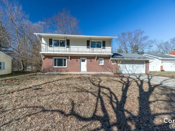 3535 Williamson Ave NE, Grand Rapids, MI 49525