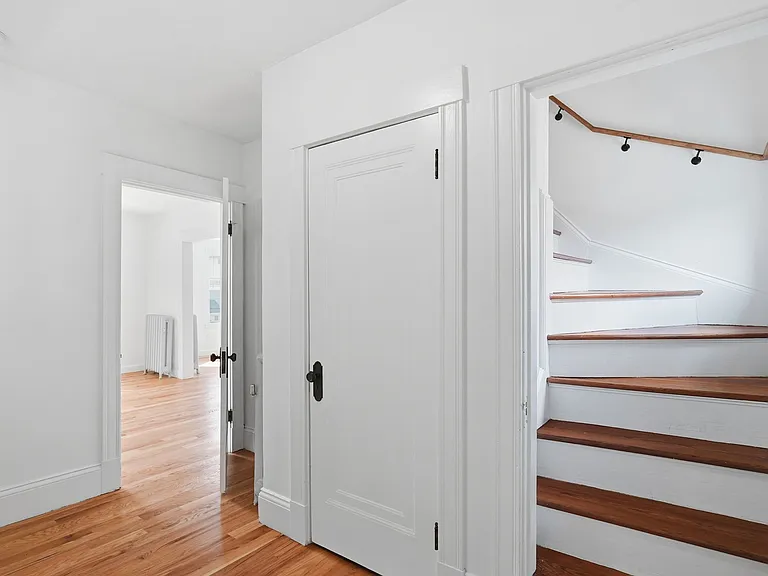 216 Broadway #2 — Photo 23