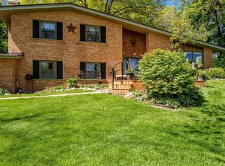 12451 Chuckanut Dr, Roscoe, IL 61073
