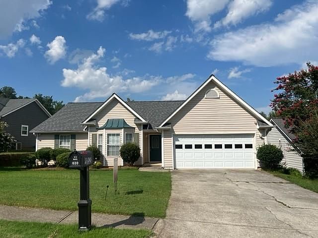 1st image of 1699 Crestfield Ln
