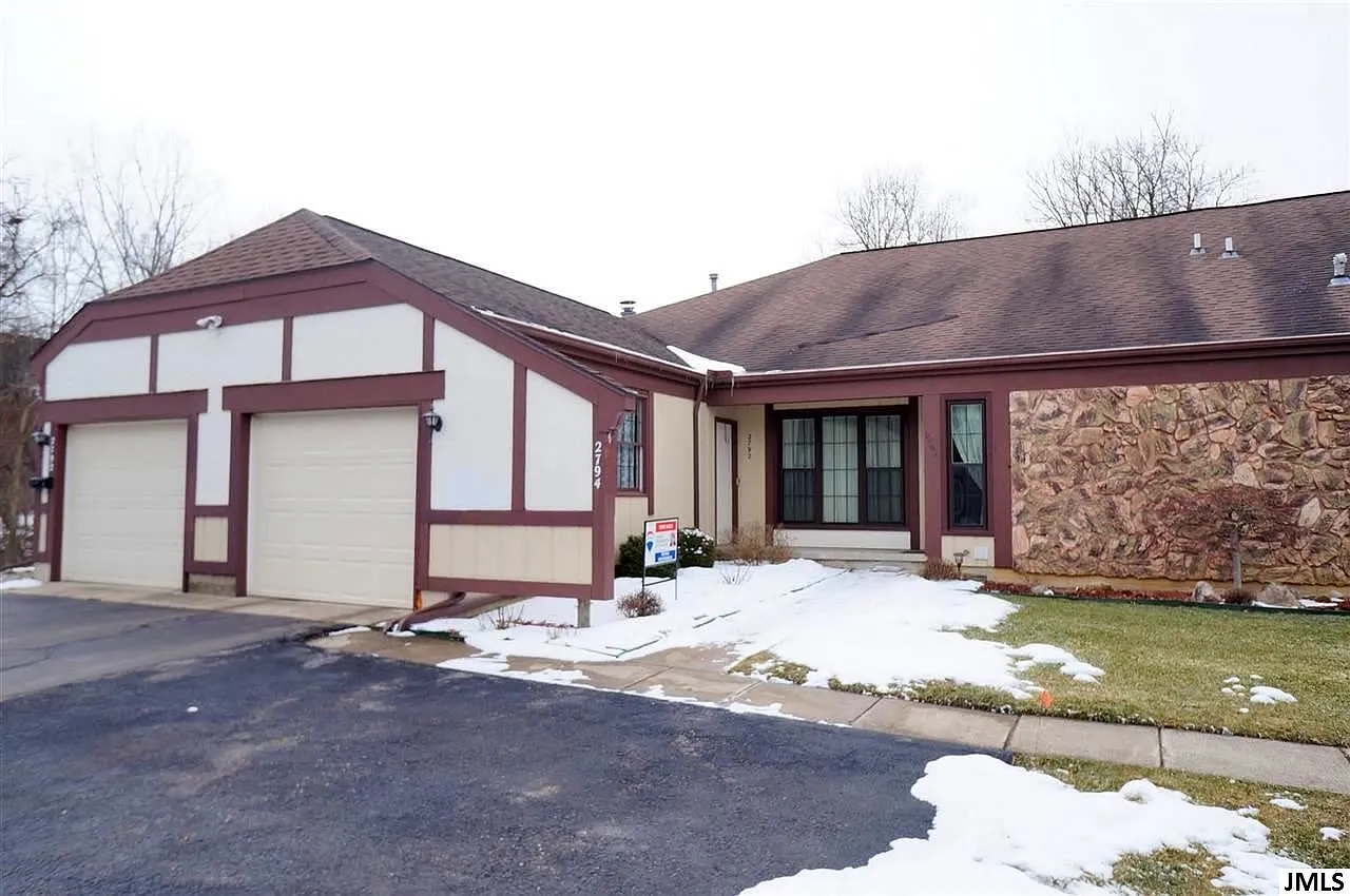 2794 Walden Woods Blvd photo 1