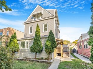 1633 McDaniel Ave #2, Evanston, IL 60201