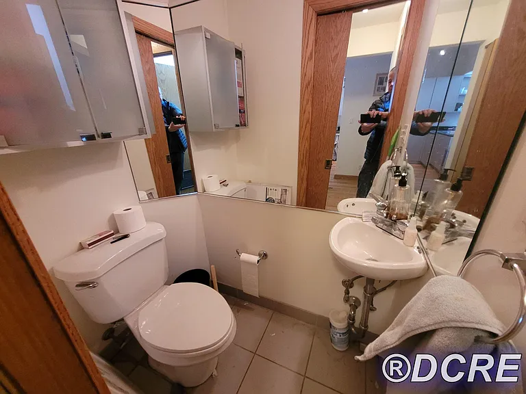 3485 N Clark St #2 — Photo 10