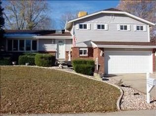 8225 Ammons Cir, Arvada, CO 80005