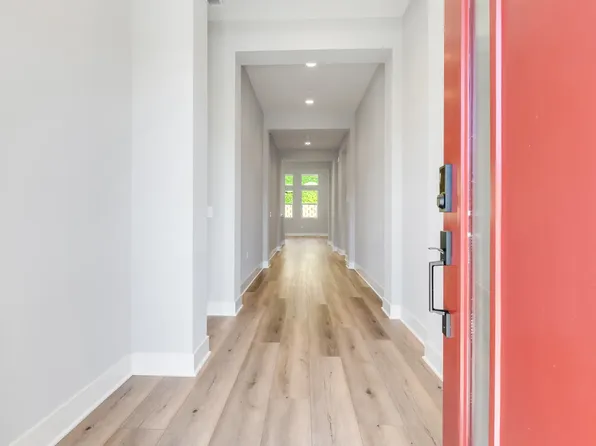 6560 Canyon Oaks, Simi Valley, CA 93063