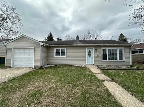 411 E Kankakee River Dr, Wilmington, IL 60481