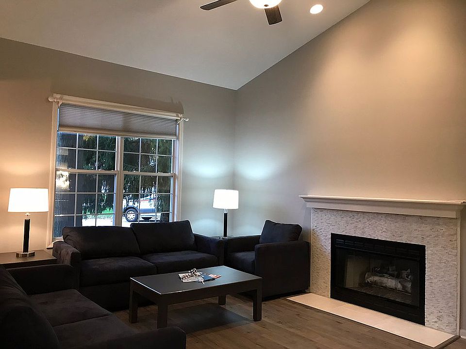 1st image of 2371 Shadetree Ln SE