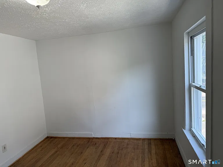 97 Bissell St #2 — Photo 10
