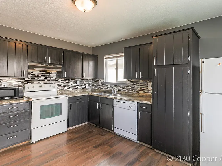 2130 Cooper Ave #B — Photo 12