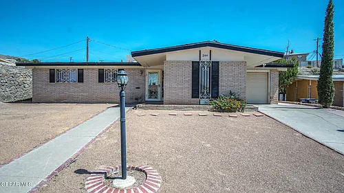 244 Mardi Gras Dr Photo 1