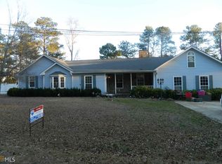 59 Oak St, Hogansville, GA 30230