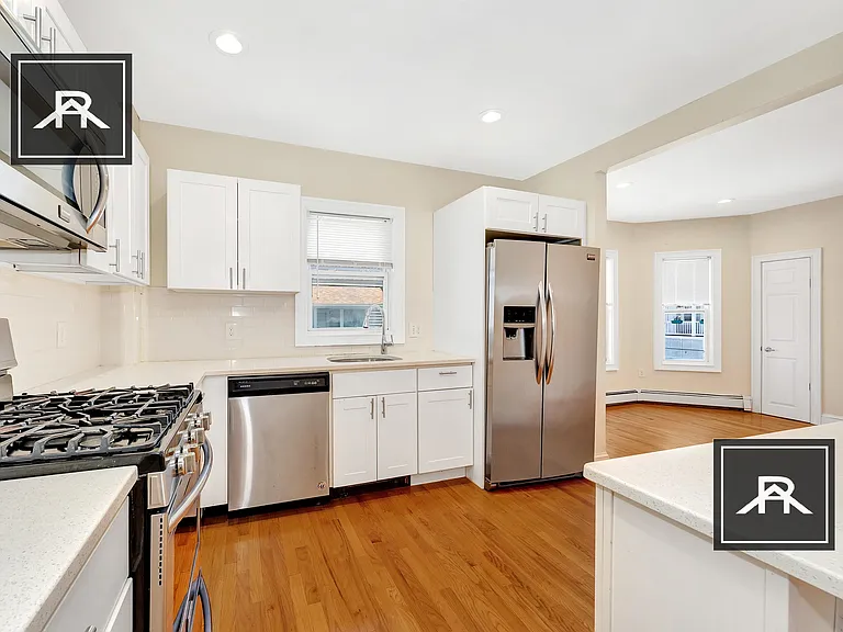 11-13 Winter Hill Rd #1 — Photo 17