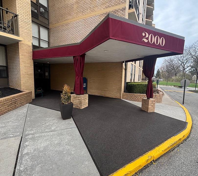 1st image of 666 W Germantown Pike APT 2321