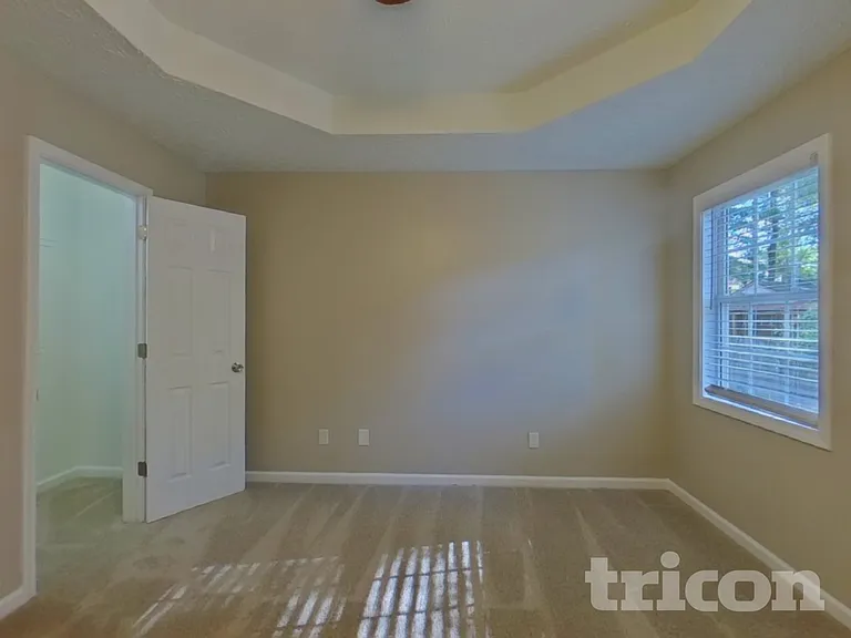 355 Mary Alice Dr — Photo 7