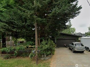 15019 SE 16th St, Bellevue, WA
