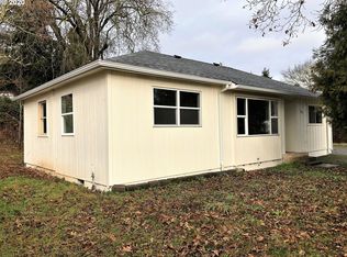 1134 N Myrtle Rd, Myrtle Creek, OR 97457