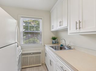 Greenwood Village Apartments, Trenton, NJ 08629
