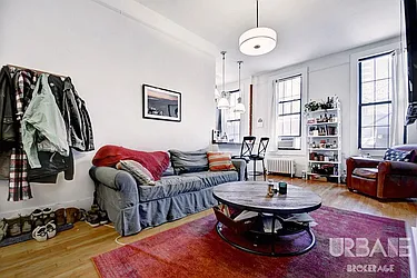 Rented by Urbane Brokerage