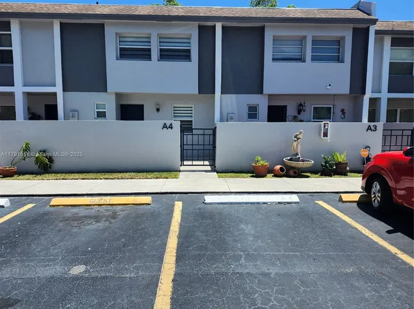 14101 SW 66th St APT A4, Miami, FL 33183