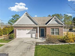 10 Dundee Xing, Dallas, GA 30132