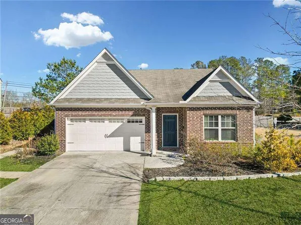 10 Dundee Xing, Dallas, GA 30132