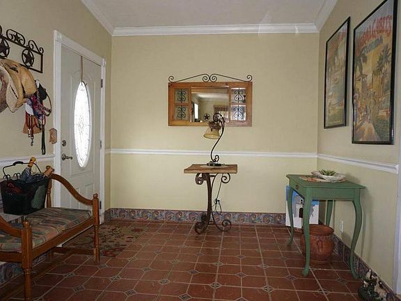 4th image of 5750 Cinnamon Dr
