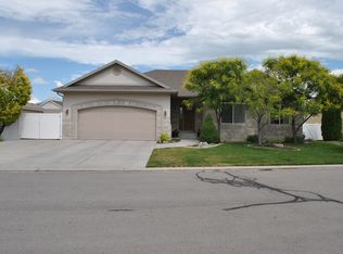 1231 S Wagoneer Rd, Saratoga Springs, UT 84045