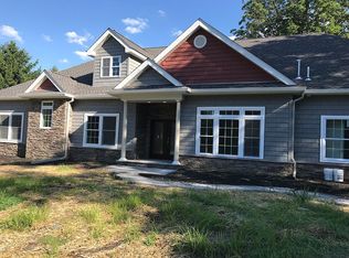 823 Village Rd W, Princeton Junction, NJ 08550