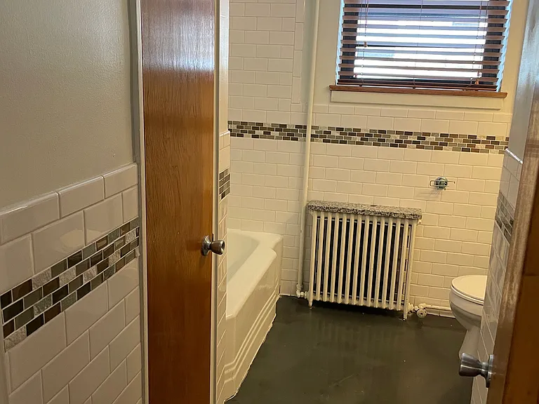 Virginia Apartments — Photo 28