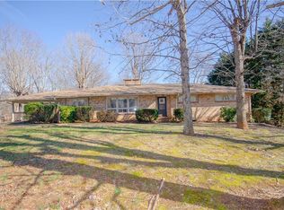 7325 Foster St, Rural Hall, NC 27045