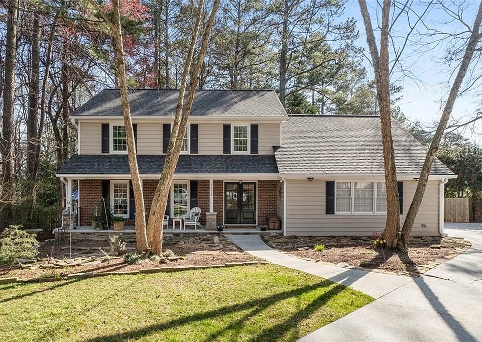 1st image of 3413 Dunwoody Club Dr