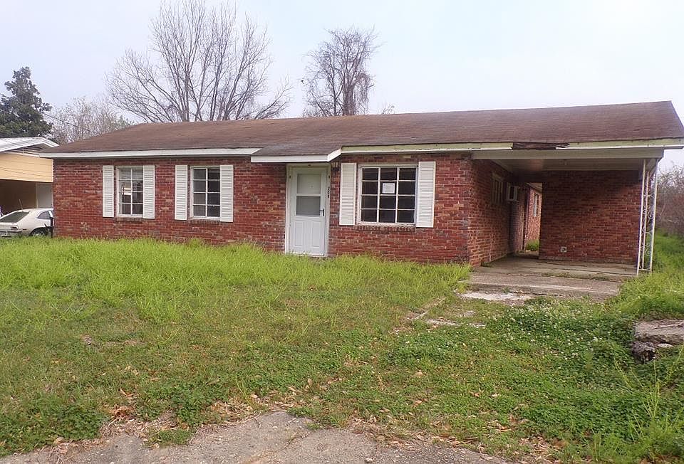 209 Meadow Ln, Vicksburg, MS 39180 Zillow