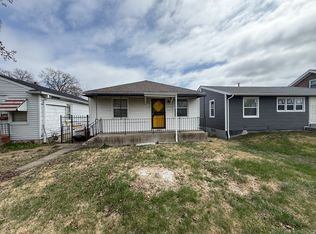 8504 Trafford Ln, Saint Louis, MO 63147