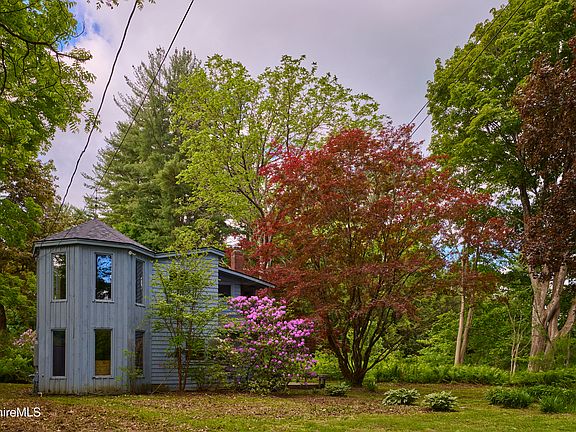 3rd image of 7 Church St