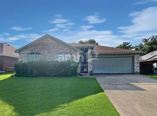 1102 Ridgecrest Dr, McKinney, TX 75069