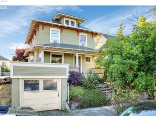 3821 N Gantenbein Ave, Portland, OR