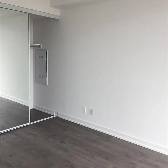 297 College St #1519 — Photo 9