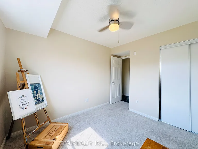 588 Shoreline Dr #3 — Photo 21